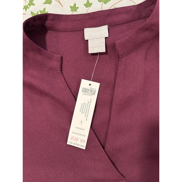 NWT! Chico's Embellished Sleeve Pullover Size: 1 - Picture 5 of 6